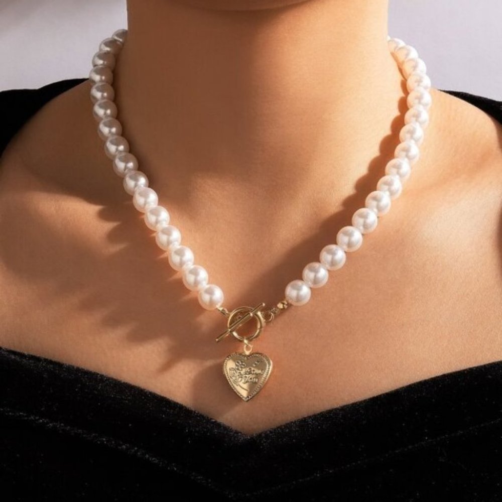 Heart Charm Faux Pearl Beaded Necklace